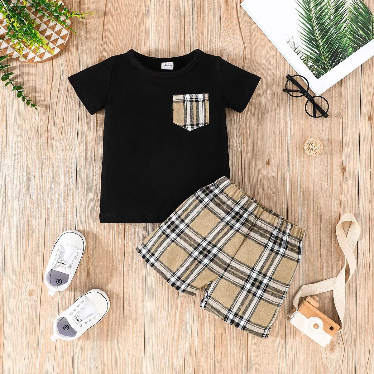 2pcs Baby Boy 95% Cotton Short-sleeve Tee and Plaid Shorts Set