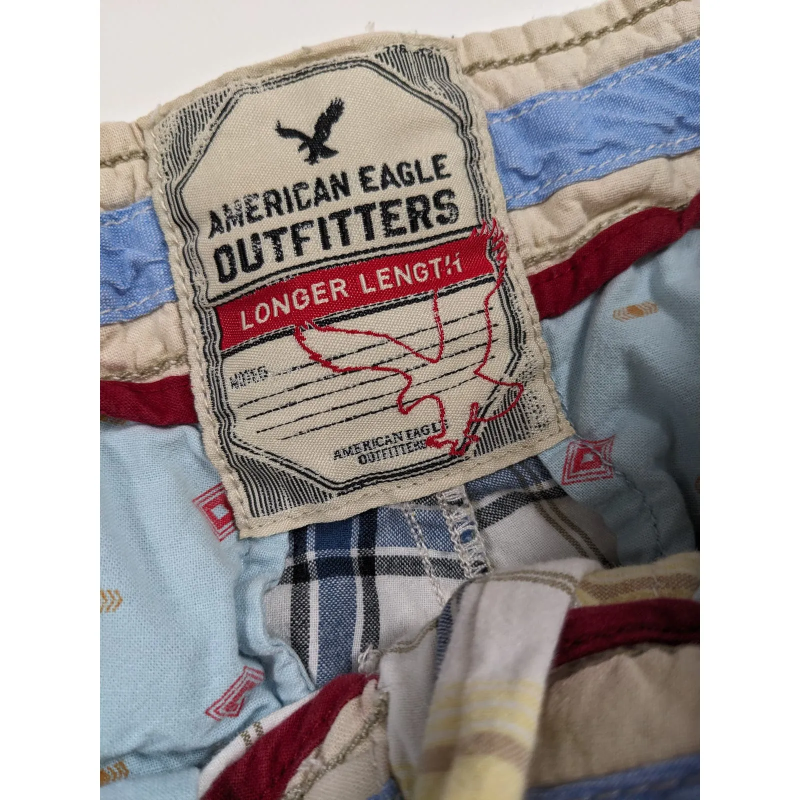 American Eagle Outfitters Longer Length Mens Shorts Sz 32 Cargo Checkered Pocket