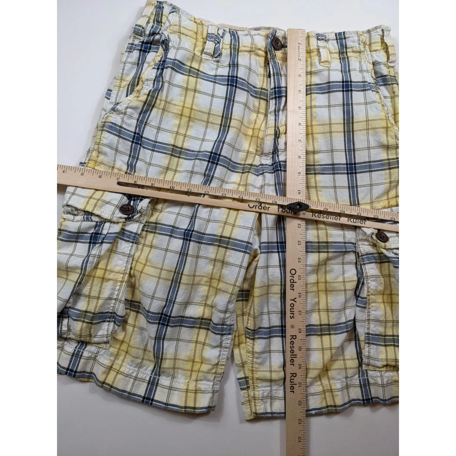 American Eagle Outfitters Longer Length Mens Shorts Sz 32 Cargo Checkered Pocket