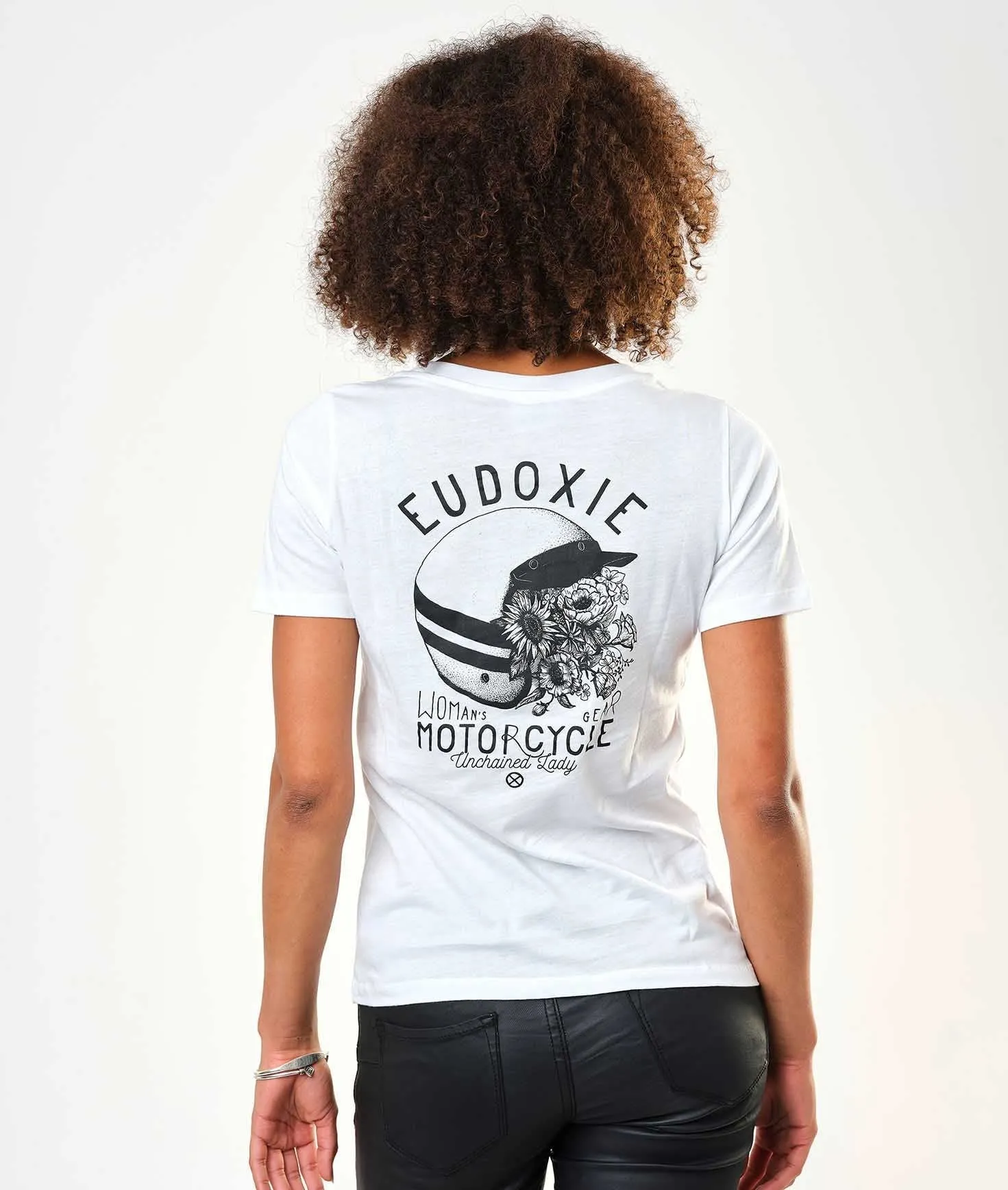 Eudoxie Bonnie White T'Shirt