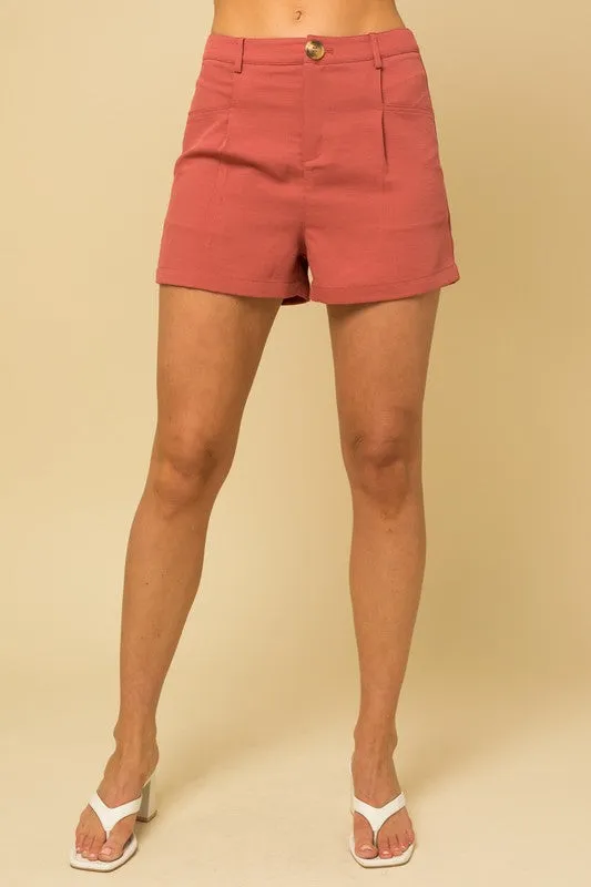 FRONT PLEATED SHORT