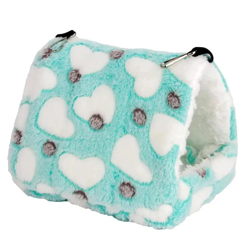 Heart Plush Hamster Nest - Cozy Winter Hideaway