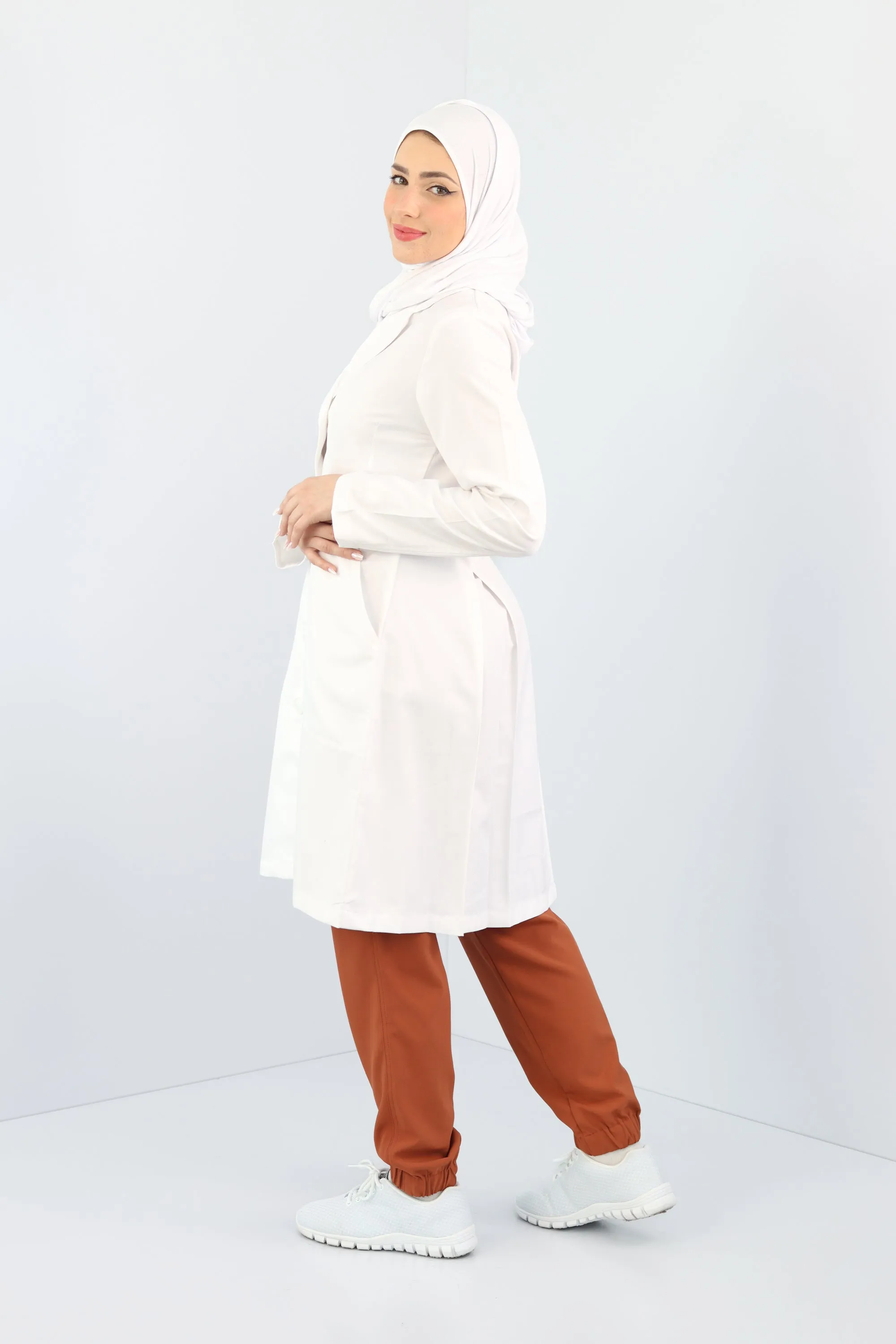 Kamelia Women's Labcoat