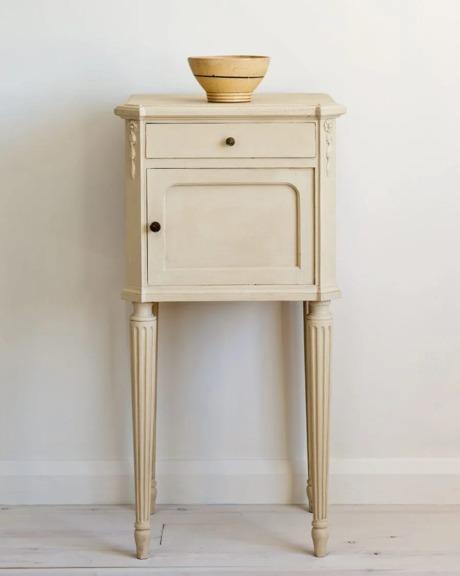 Old Ochre Chalk Paint®